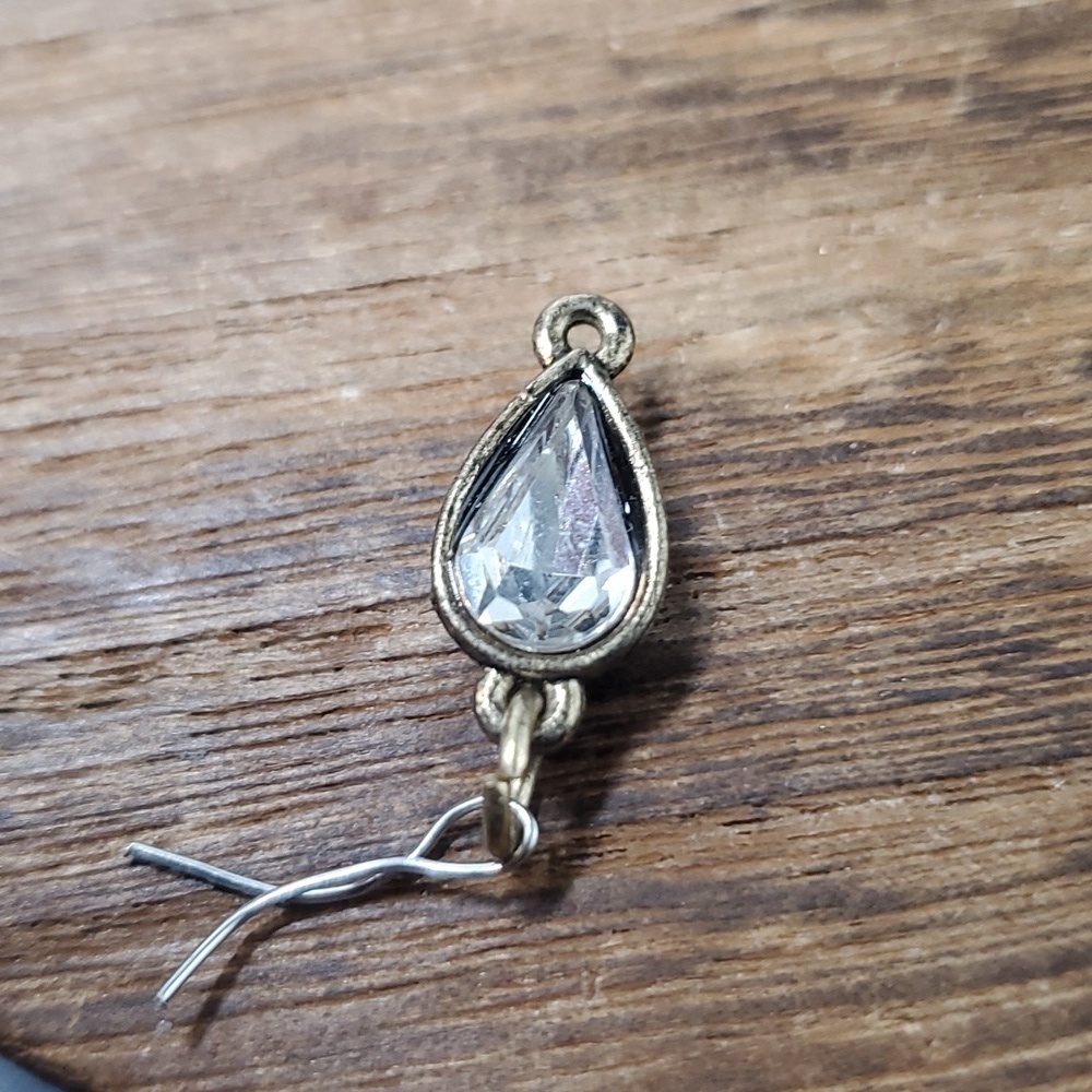 P205 crystal‎ clear pendulum pendant